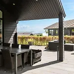 4 Bedroom Beautiful In Haderslev