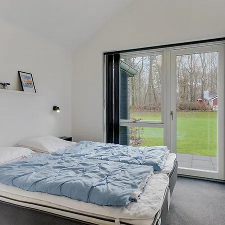 4 Bedroom Beautiful In