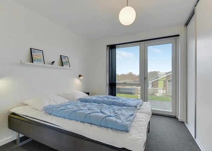 4 Bedroom Beautiful In Dom wakacyjny